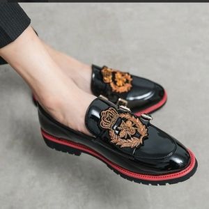 Mens 11 black loafers